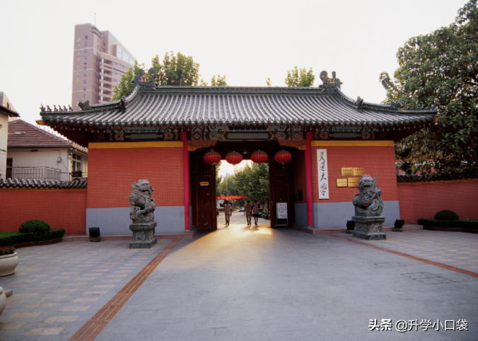 上海交通大学有33%的毕业生，被保送读研，85%的学生被保送到本校