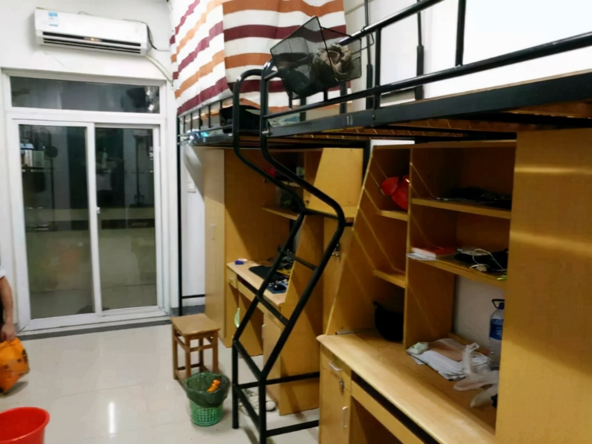 安徽工業(yè)大學(xué)怎么樣,安徽工業(yè)大學(xué)什么檔次(圖1) 安徽工業(yè)大學(xué)怎么樣,安徽工業(yè)大學(xué)什么檔次(圖1)