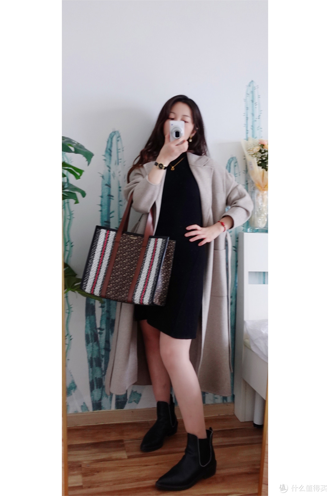 干练、知性、温柔、性感｜女律师的秋冬一周职场穿搭图鉴