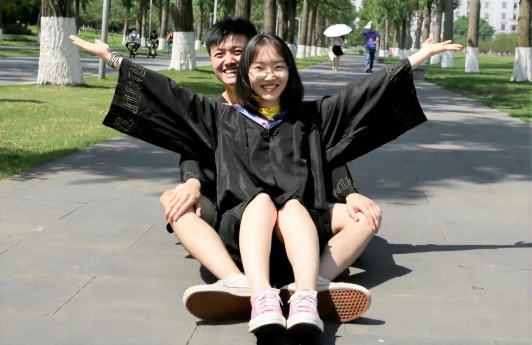 最美爱情！四川3对