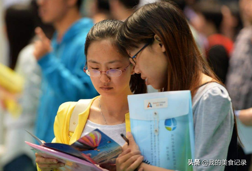 公立高中不再收复读生，恐将成为定局？高考失利的学生怎么办