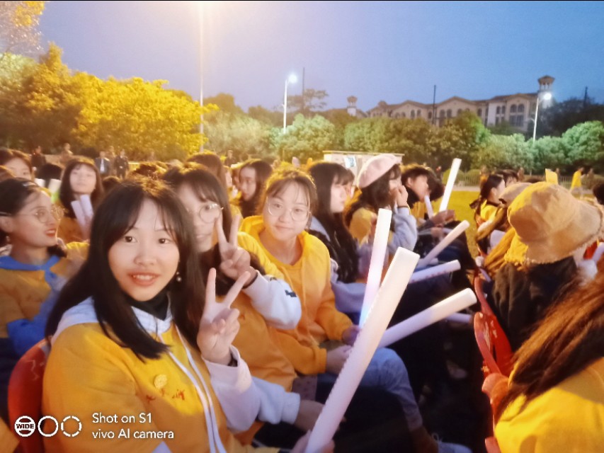 你所憧憬的大学生活是怎么样的呢？在大学如何交好朋友呢?