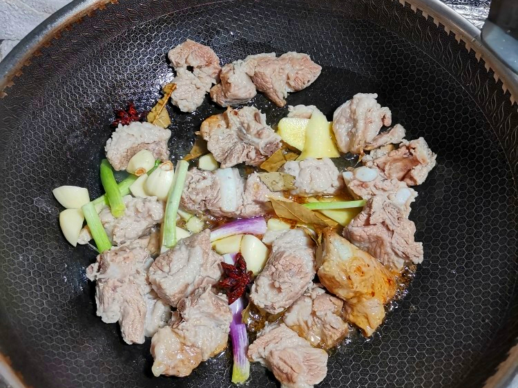 三十團圓飯，有這5道硬菜就夠了，色香味俱全，家人都夸你廚藝好