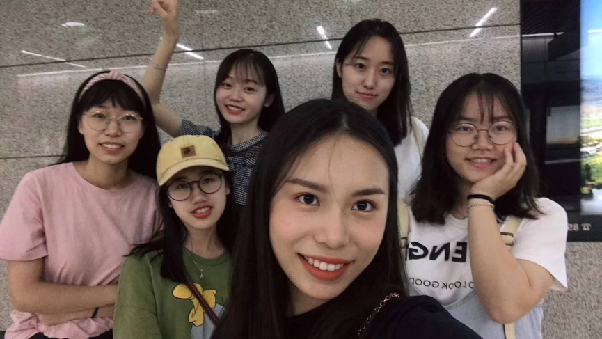 颜值与实力并存！考研清华，保研浙大，这个女学霸寝室6人集体深造！