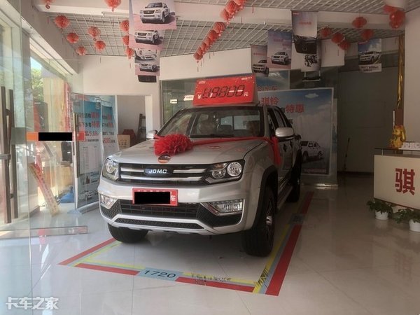 10万级实用型皮卡，搭载五十铃技术发动机，骐铃T7plus表现不俗