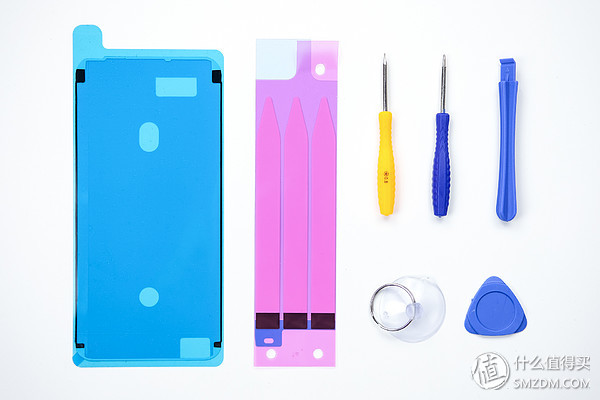 HD replaces the iPhone6S Plus battery step, telling you some details that will ignore fatal