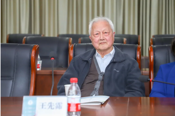 湖北超牛高校：邓小平亲笔题写校名，还坐拥全国唯一与全国第一！