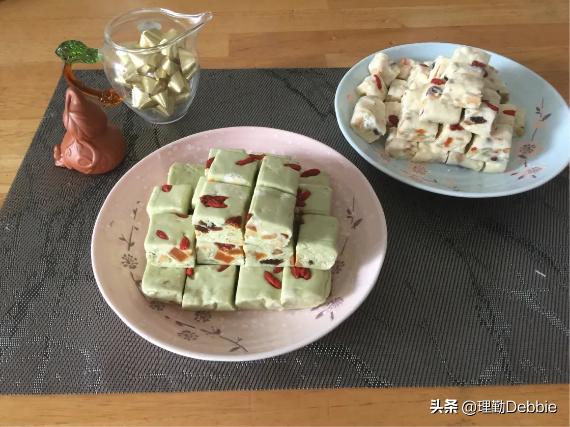 可以教孩子做的牛轧糖,小厨上手快,奶香蜜甜的,早知道就不买了