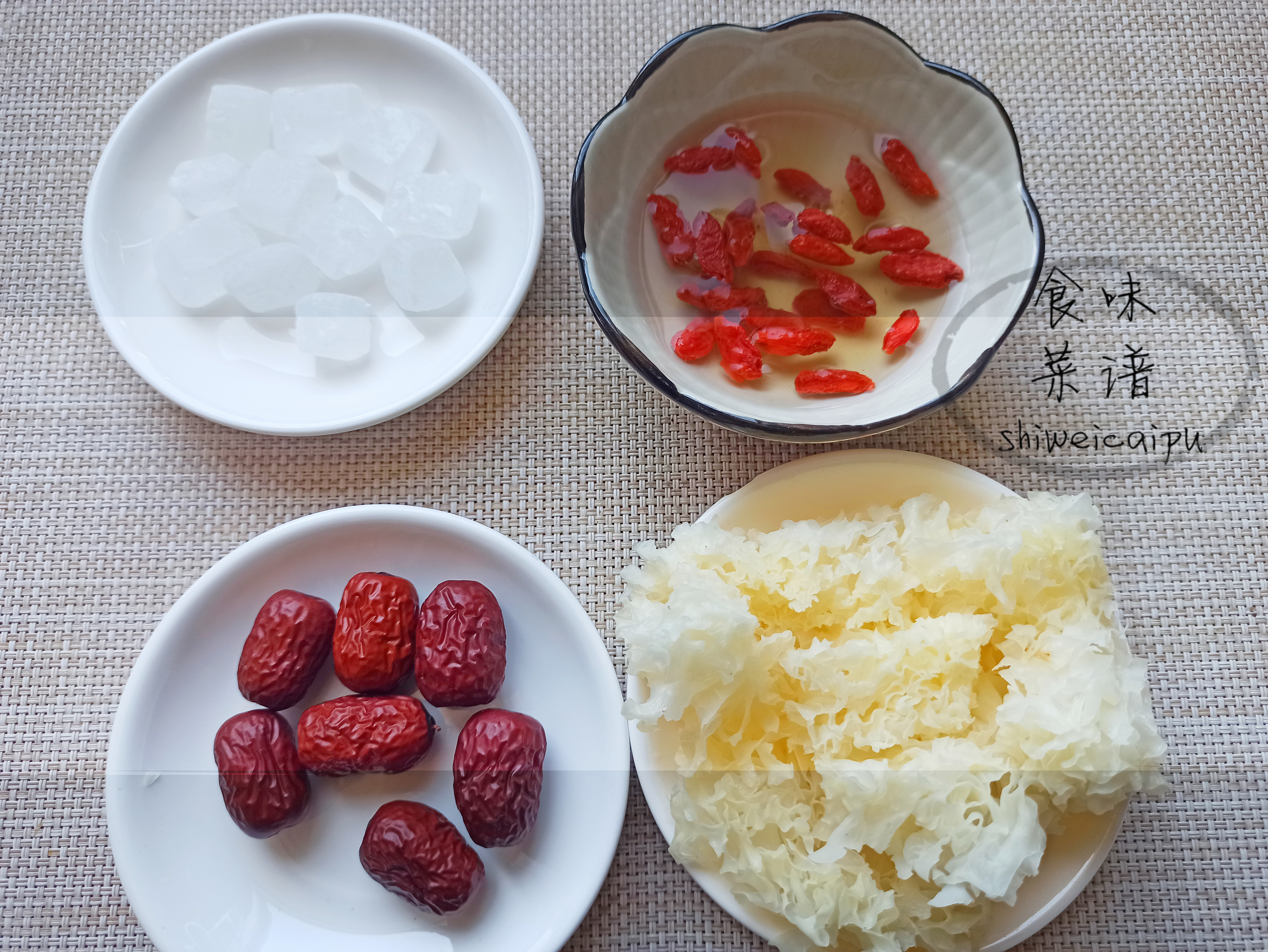 嗓子干痒不舒服，教你3款养生汤，润肺止咳很有效，成本才几块钱