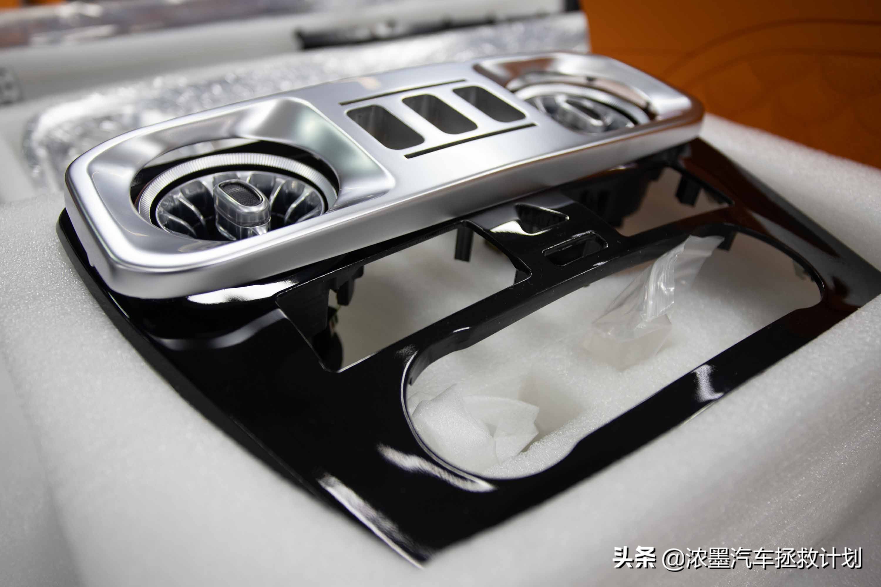 「两极反转」2009款奔驰G55内饰全面换装升级，结尾有惊喜