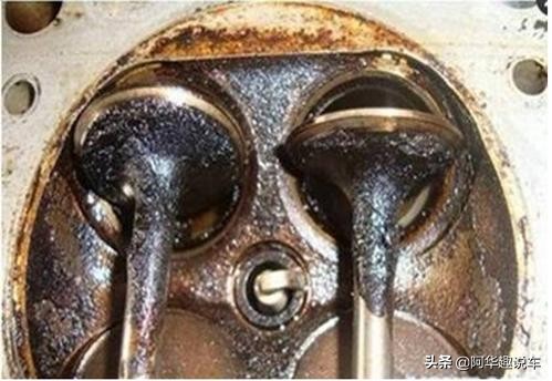 发动机积碳多久清洗？如何正确清洗？修理工毫无保留告诉你