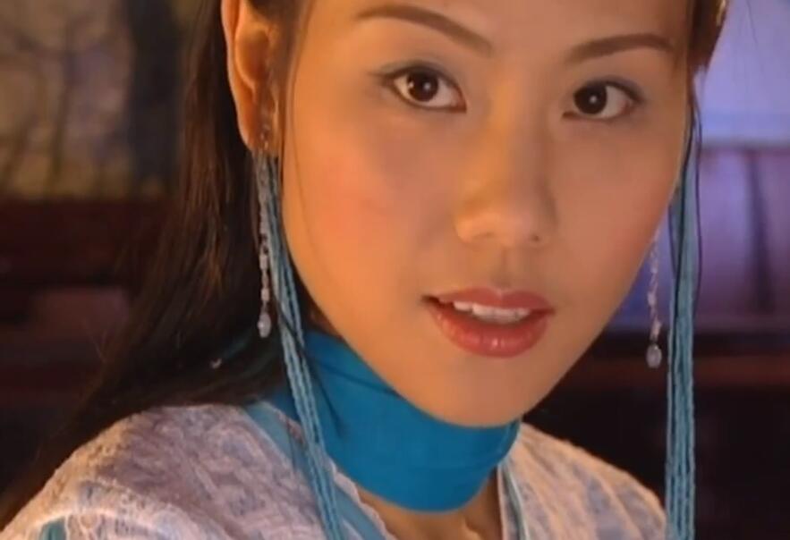 陈莹饰演谢晓峰的义兄铁铉之女铁真真,称谢晓峰为"鬼面人叔叔".