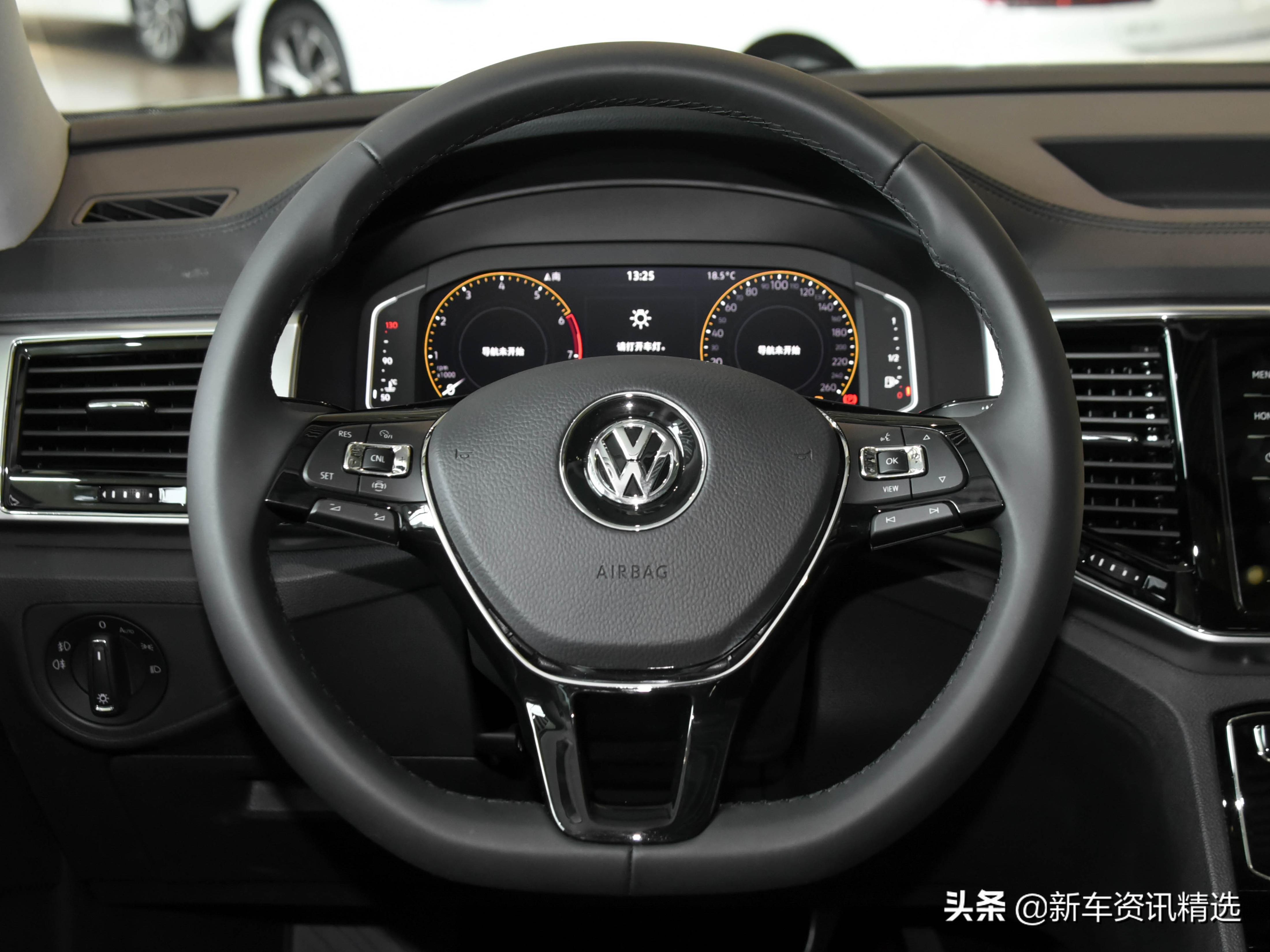 性价比高，尺寸巨大，中大型的合资自动挡SUV，带你看大众途昂