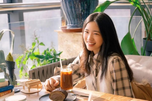 天津“校花级”女学霸！以第一名直博清华，连续3年包揽国家奖学金！