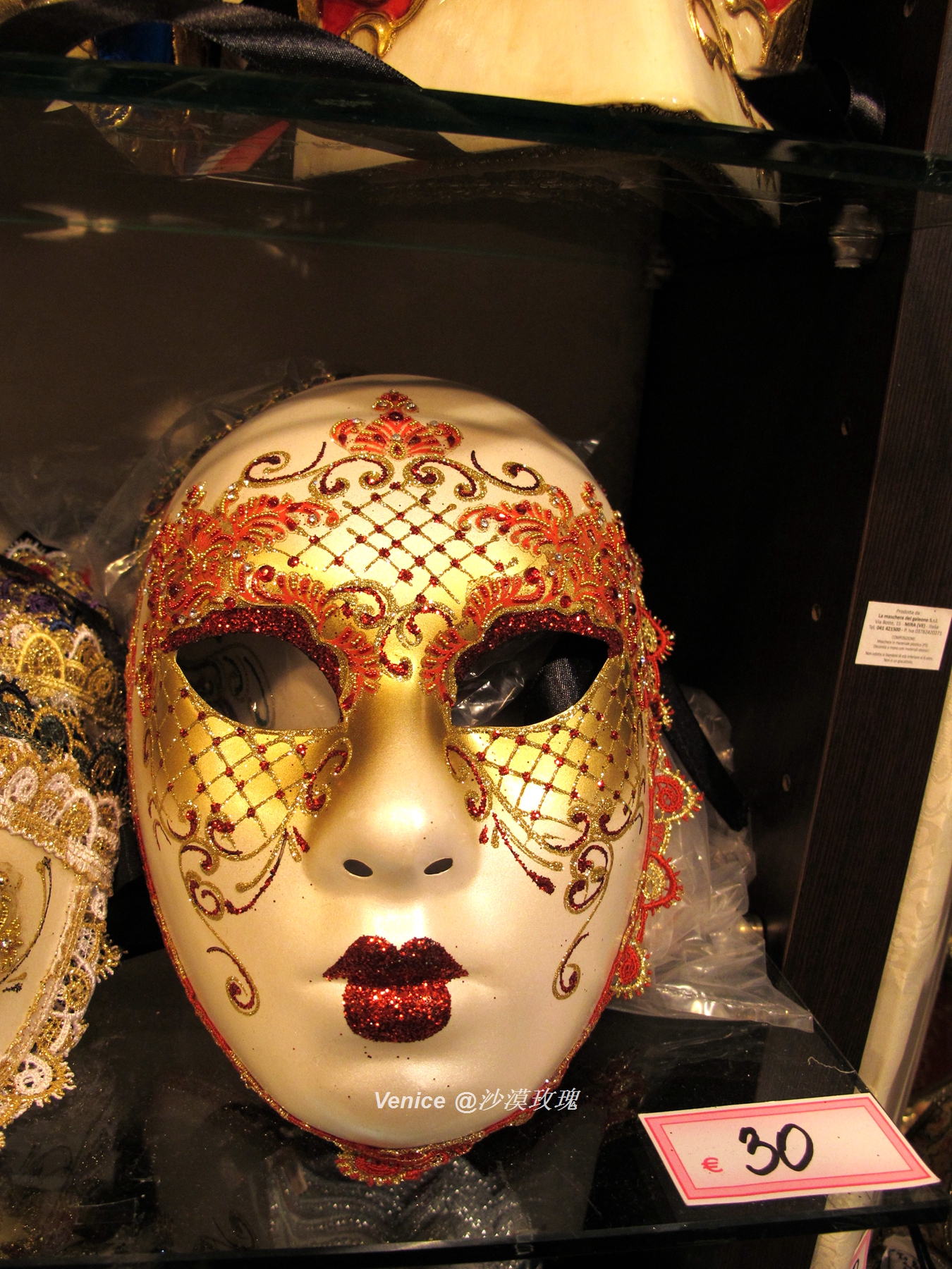 威尼斯面具(威尼斯狂欢节面具大盘点,最怪异的竟然曾是医生的口罩)