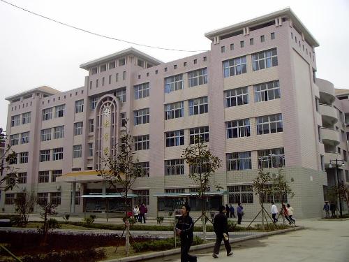 北大今年最小本科生，年仅15岁，高考成绩696分，网友：神童