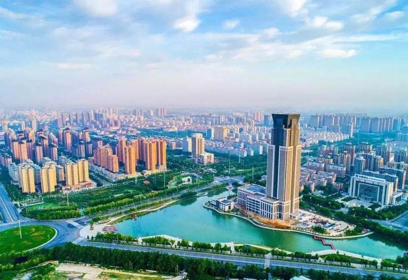 河南省许昌市拥有4所大学院校，魏都许昌发展势头很猛！