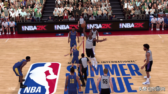 nba2k19为什么不扣篮(在《NBA 2K19》中毁灭NBA的第一步：把所有新秀能力值都调成40)