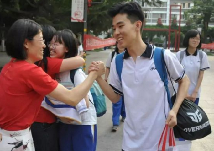 哪所高校的师资力量最强？浙大进步明显，复旦大学没有想象中的强