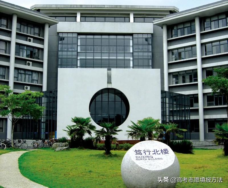 命运多舛的综合性大学，安徽大学从拆分到重建，凤凰涅槃一般