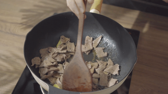 麻油豬肝,麻油豬肝的做法月子餐