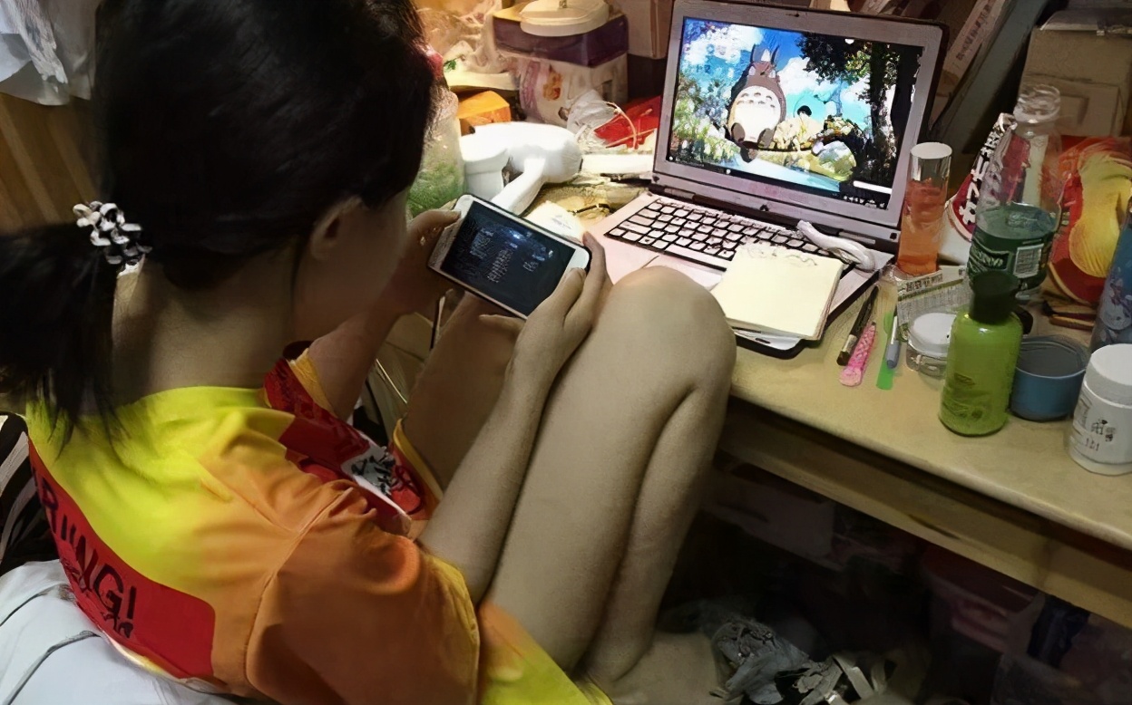 准大一新生，上大学带电脑用处大不大？听听辅导员的意见，很中肯