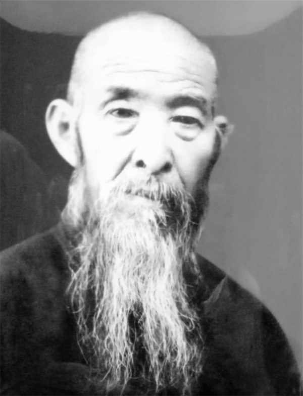 晚清10大武术高手，霍元甲不是最强，第一名被称为“武圣”