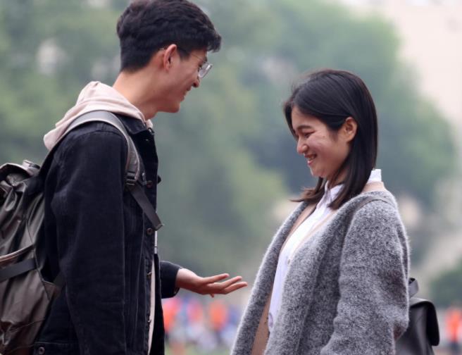 大一新生不当班干部也不参加社团，未来会受影响吗？导员说出答案