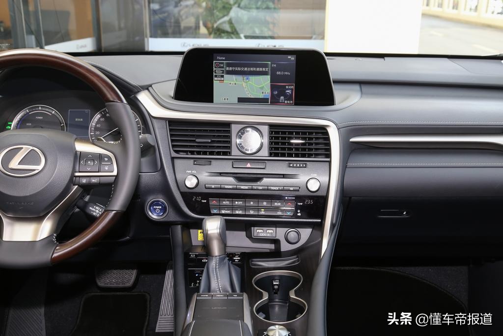 英菲尼迪QX60领衔 这些纯进口豪华中大型7座SUV值得关注