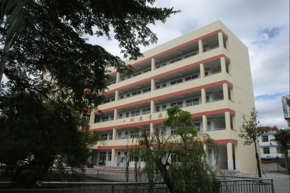 漳州一本上线率高的六所高中，漳浦一中榜上有名，值得中考生关注