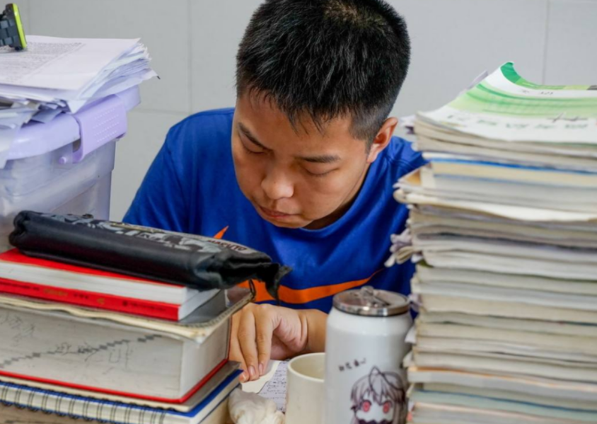 高考结束了，“数学帝”葛军终于现身，今年数学拉分跟他有关吗？