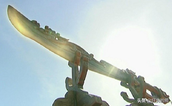 中国武侠影视中《八大神兵宝刀》，聂风“雪饮刀”仅排第五