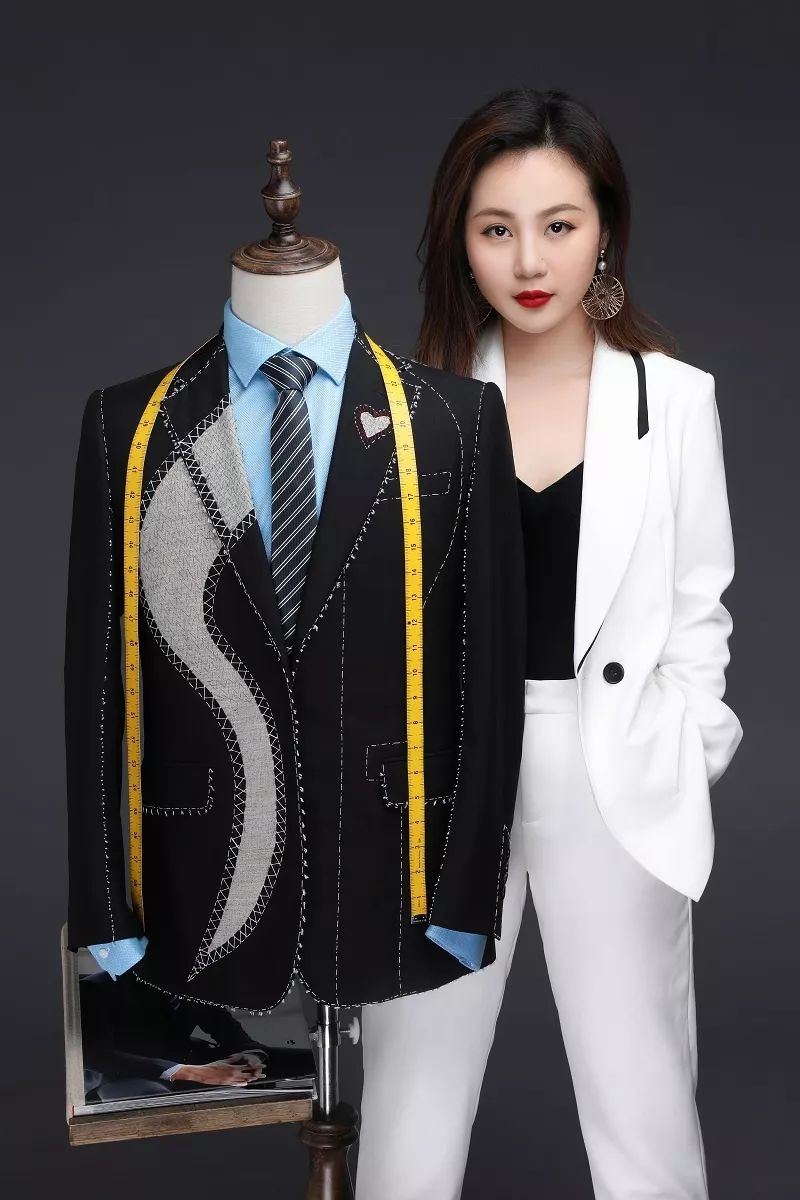 素人改造开始招募啦，你负责帅我负责造