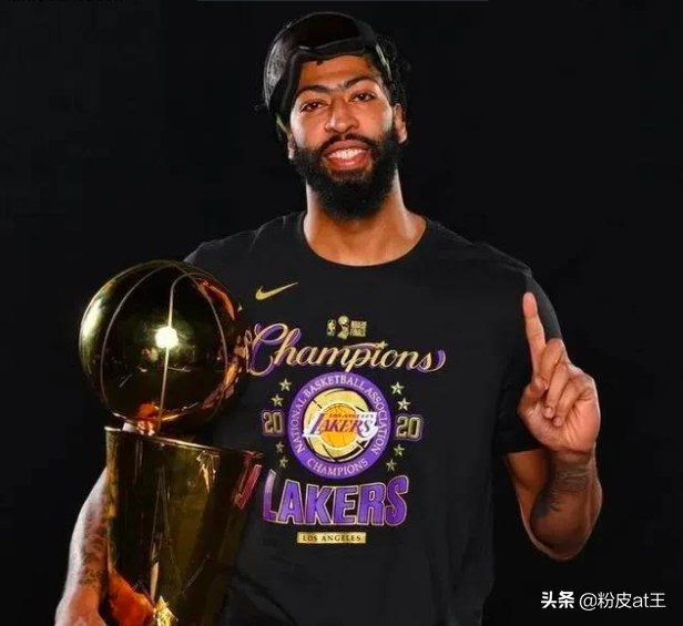 nba 巨星有哪些(NBA公布历史75大巨星，11位现役球员获此殊荣，你赞同这个结果吗)