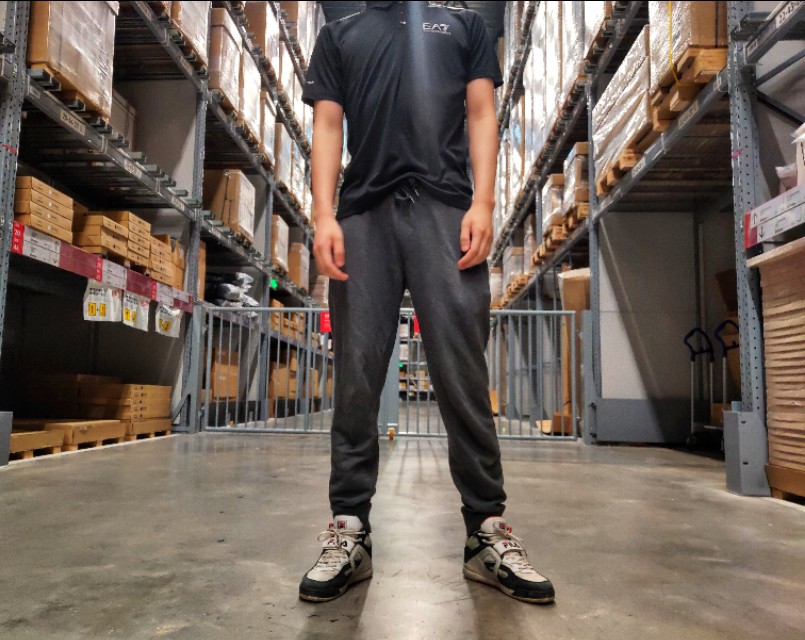 私人Polo衫分享：轻商务场合中的最佳选择