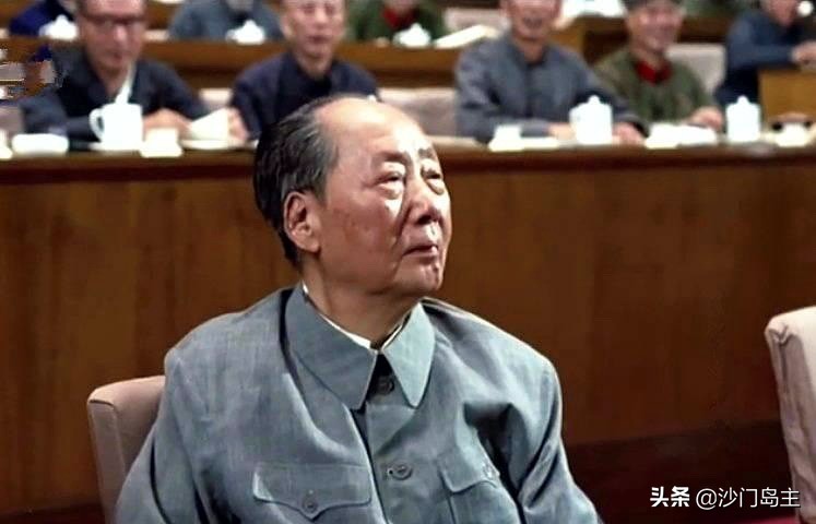 怀念毛主席：毛主席尊敬师长的二三事