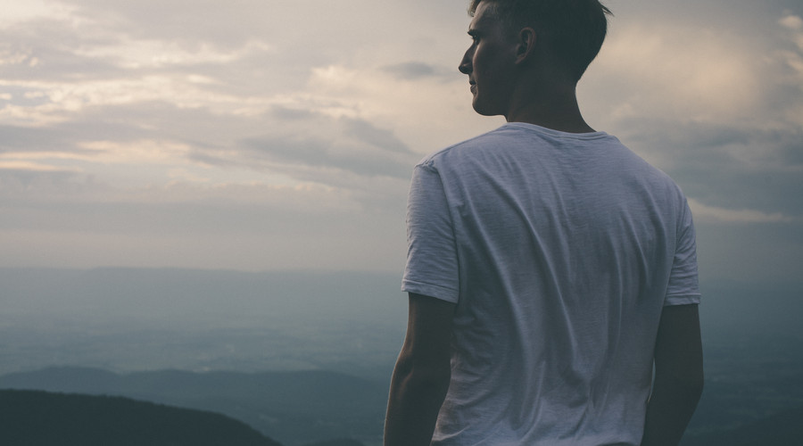 男人真正爱一个女人，爱到入骨时，是什么样子？