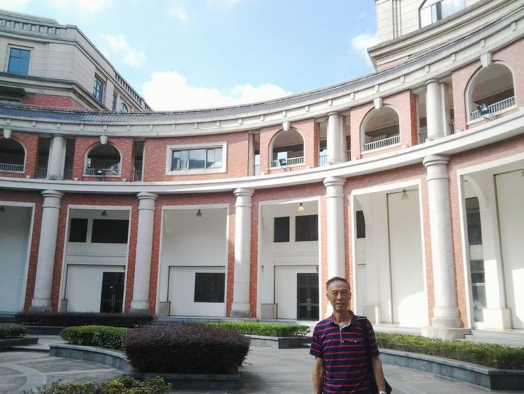 走进上海理工大学