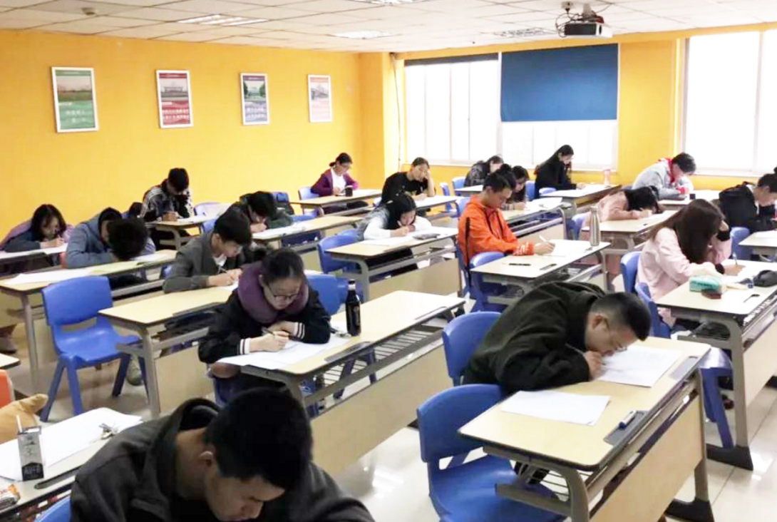 培训机构进入“寒冬期”，新东方第1个转型成功？新增课程吸引人