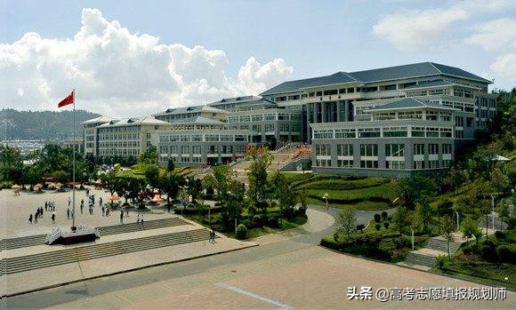 高考压线不用怕，这6所“二本”大学录取分数低，适合文理科生