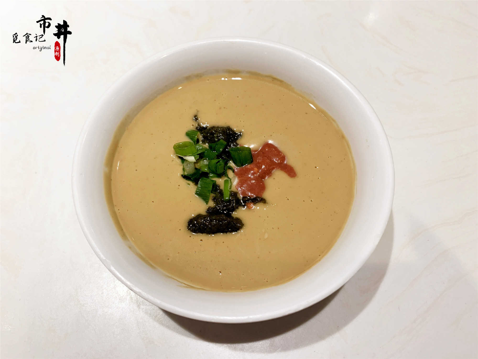 吃火锅时，如何搭配蘸料才好吃？学会“124搭配法”，方便实用