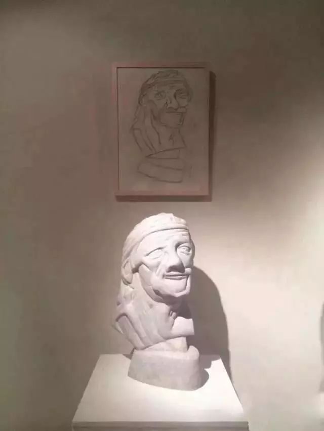 同学:你是有多讨厌石膏像?