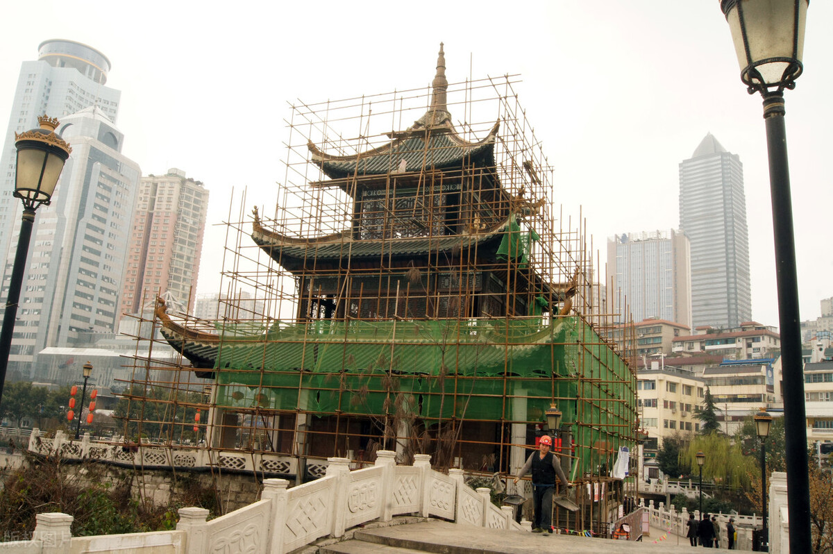 如何控制园林景观工程造价，避免“三超”现象？