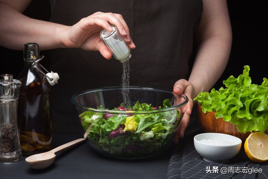 为什么我们需要盐,但盐吃多了又有害健康?