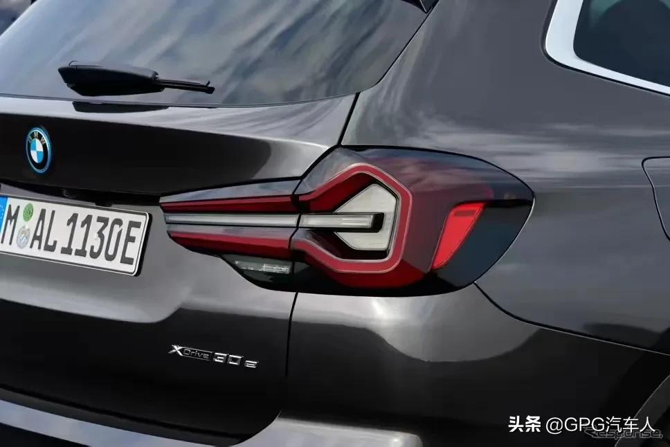 全新宝马X3将增加混动车型，百公里油耗将低于2L