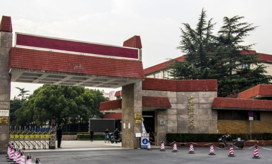 我国“实力雄厚”的10所财经大学，分三个档次，毕业年薪10万以上