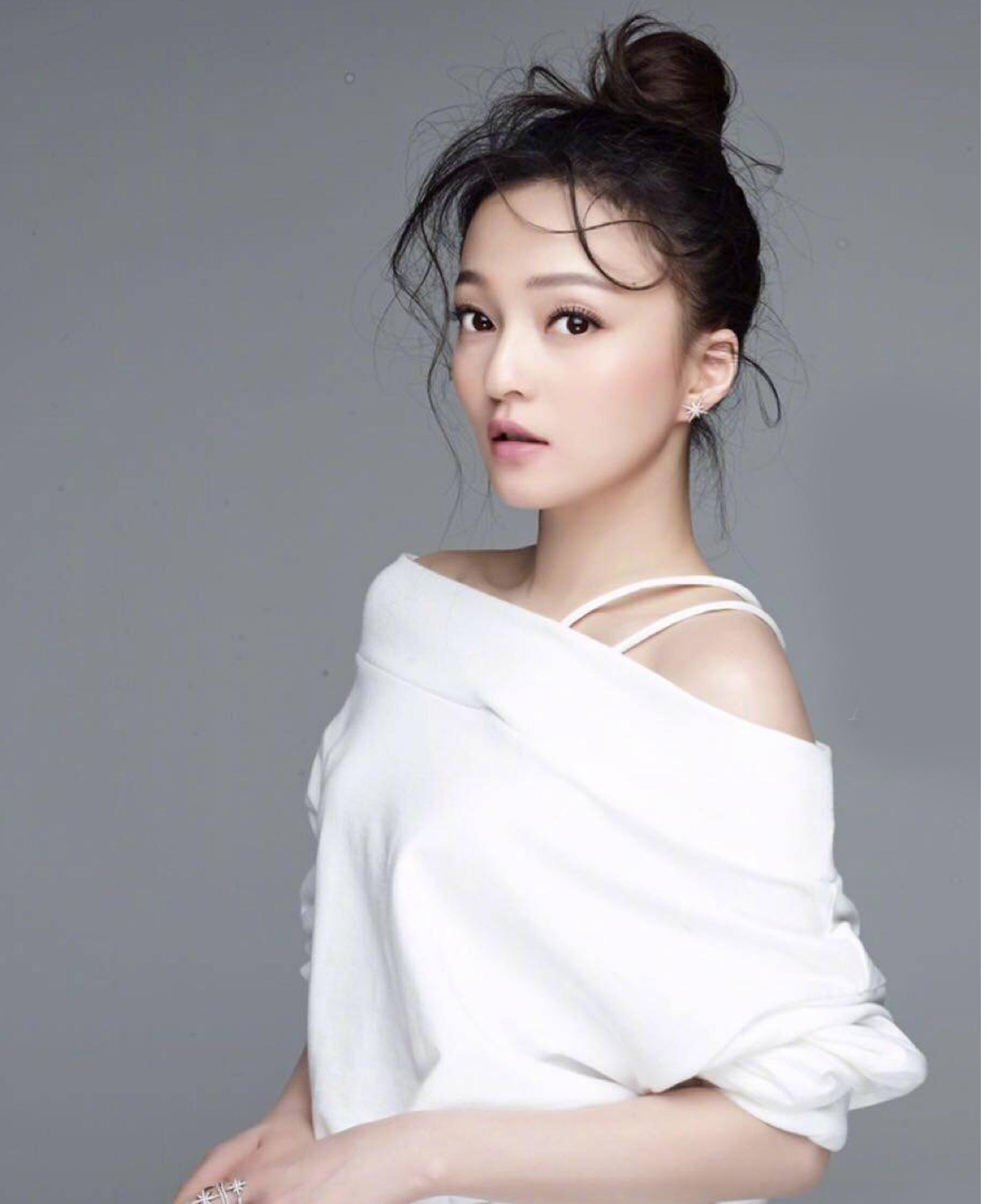 被父母"坑惨"的明星,张韶涵血本无归,周震南毛晓彤也苦不堪言