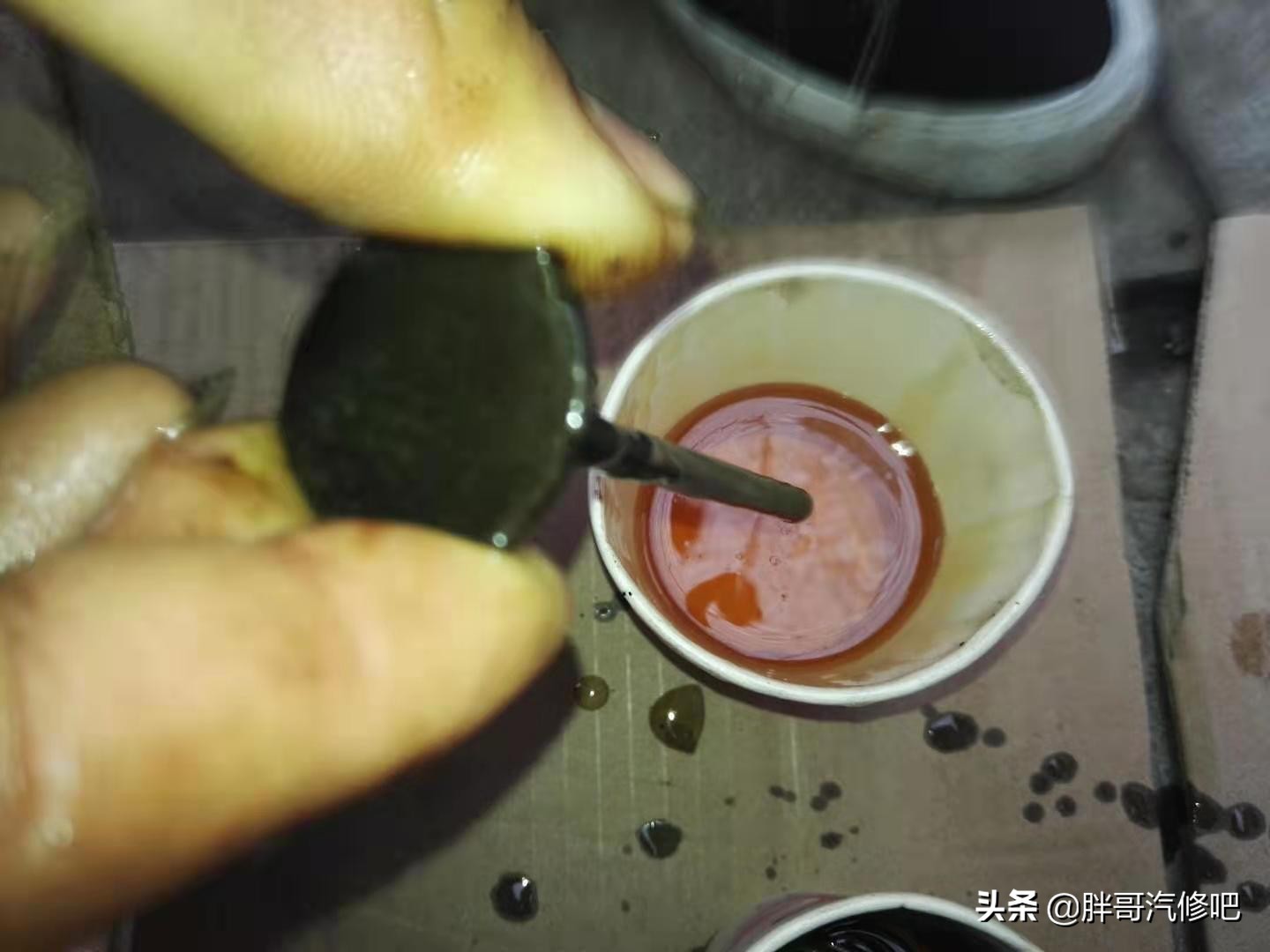 五菱宏光B12发动机，机油乳化水堵漏水，胖哥基本维修完毕