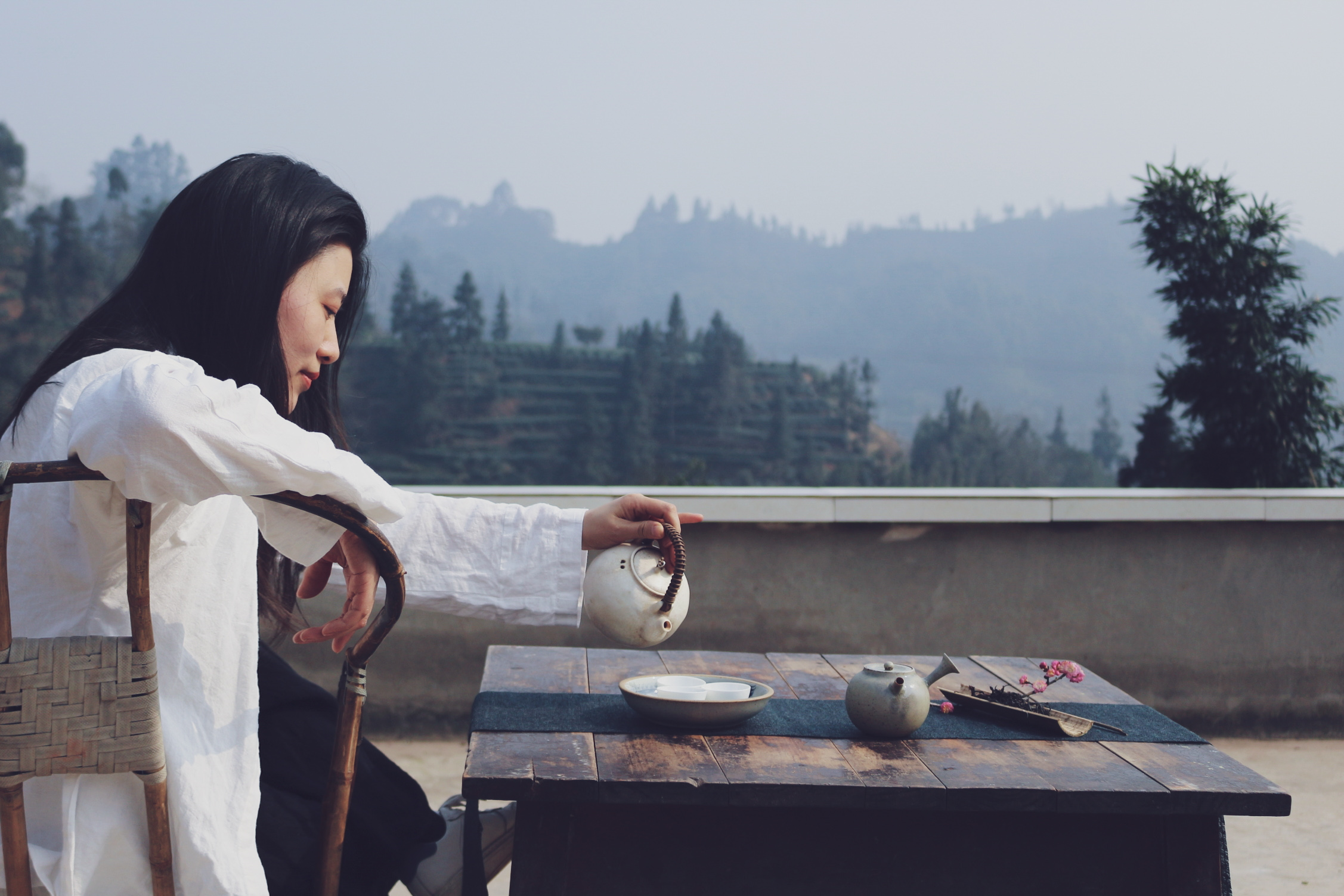 年轻人:突然喜欢上喝茶了,是说明心态老了吗?