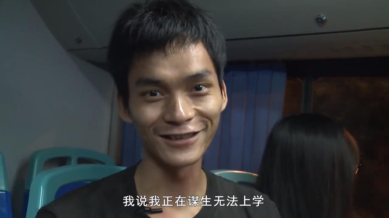 “高考疯子”复读12年，为2万奖金从“211”退学，今年他又来了…